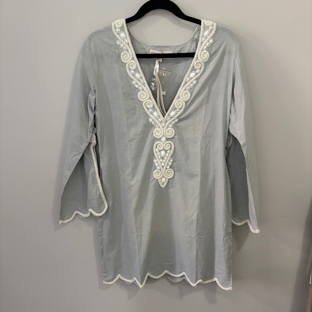 NWT Monique Leshman Gray Tunic with White Beading Size Small